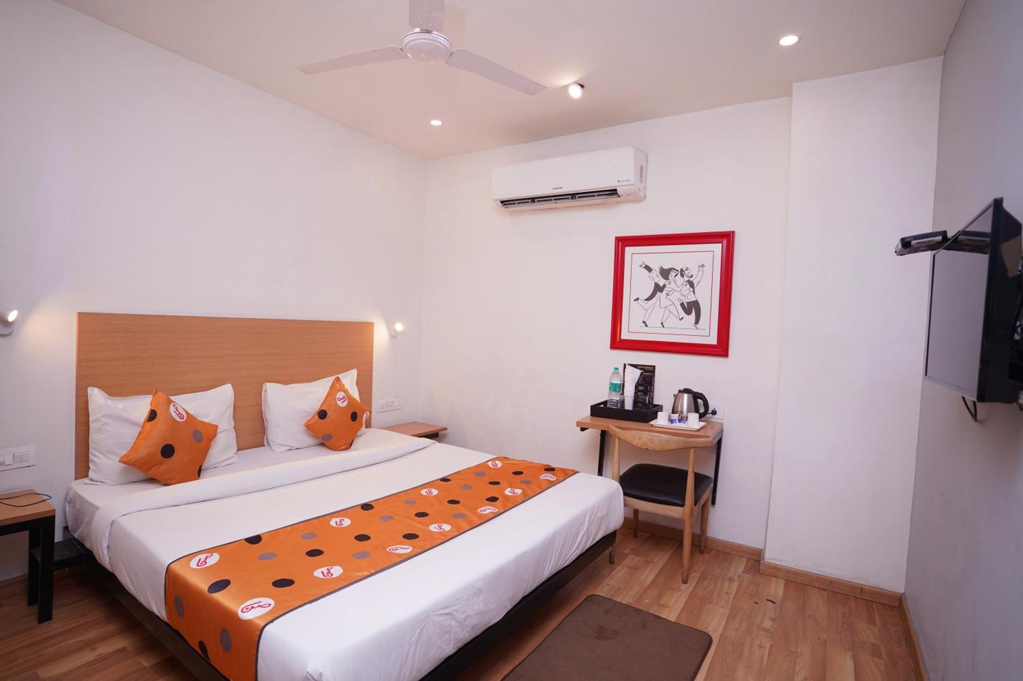 Hotel Mira Residency- Outer Ring Road, Paschim Vihar Delhi  Esterno foto