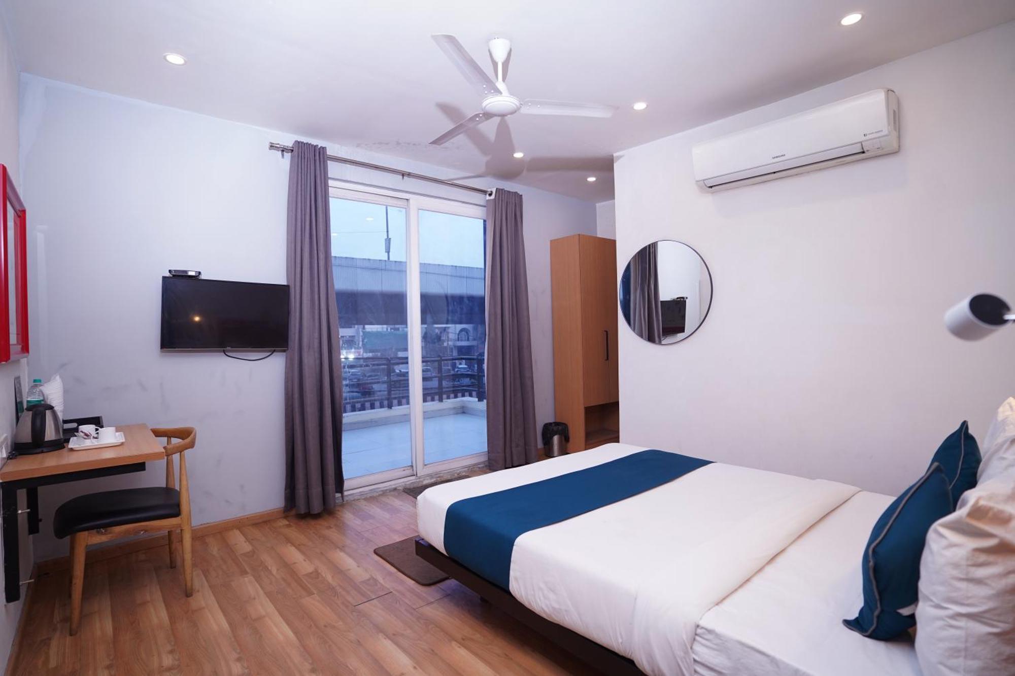 Hotel Mira Residency- Outer Ring Road, Paschim Vihar Delhi  Esterno foto