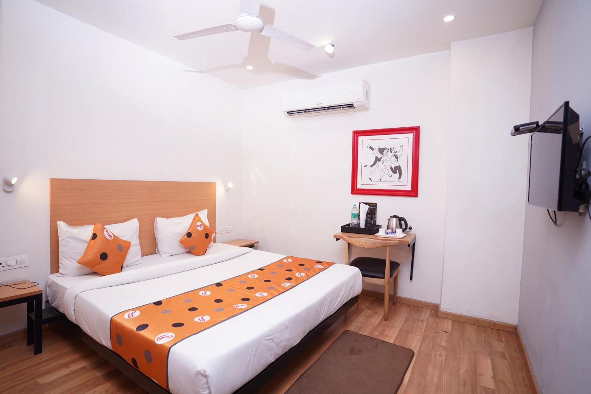 Hotel Mira Residency- Outer Ring Road, Paschim Vihar Delhi  Esterno foto