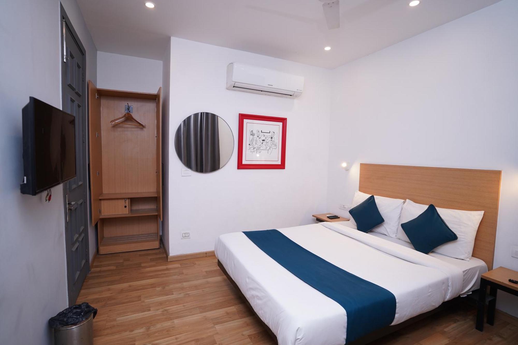 Hotel Mira Residency- Outer Ring Road, Paschim Vihar Delhi  Esterno foto
